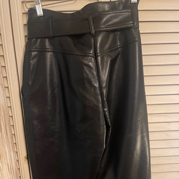 ARITZIA Wilfred High-Tied Leather Pants Paper-bag style size 8 - Picture 6 of 8